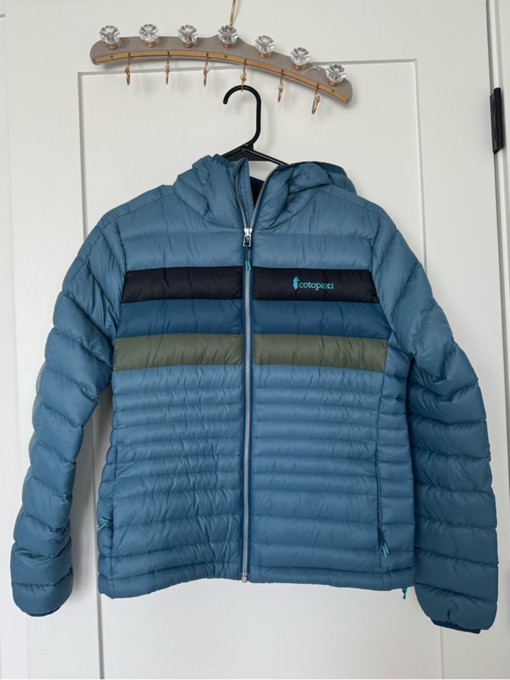 Cotopaxi Fuego Down Hooded Jacket, like new/barely worn, excellent condition
